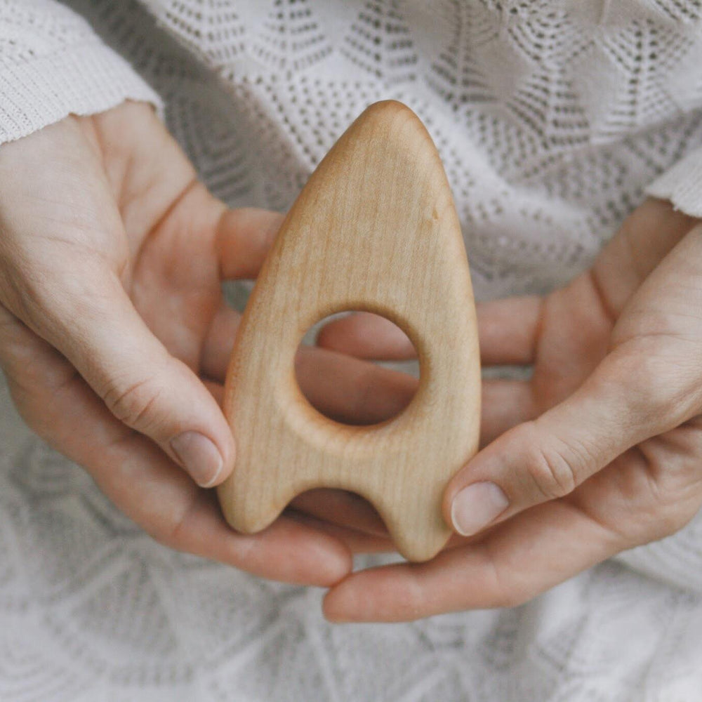 
                  
                    Tateplota Handmade Wooden "Teether Rocket" by Tateplota - blueottertoys - TPTR
                  
                